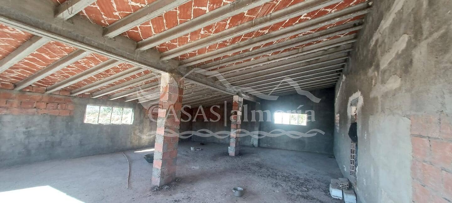 5 camera da letto Finca/Casa di Campagna in vendita in Santa Maria de Nieva con garage - 185.000 € (Rif: 2207548)