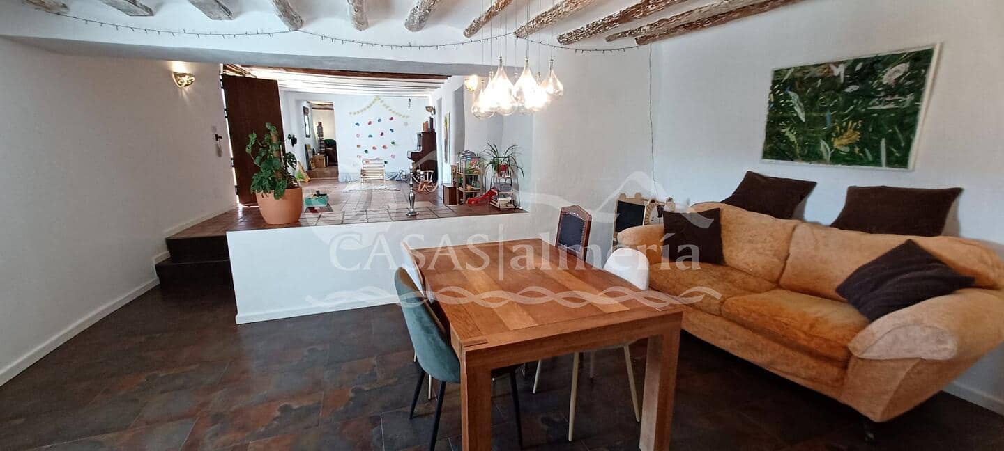 6 sovrum Finca/Hus på landet till salu i Velez-Blanco med pool - 475 000 € (Ref: 2226066)