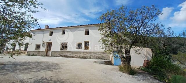 Finka/Dom wiejski na sprzedaż w Vélez-Rubio z garażem - 53 000 € (Ref: 2226067)