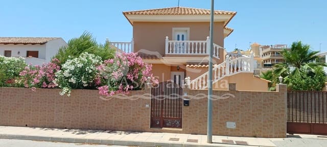 4 slaapkamer Villa te koop in Calabardina, Aguilas met zwembad garage - € 375.000 (Ref: 2267285)