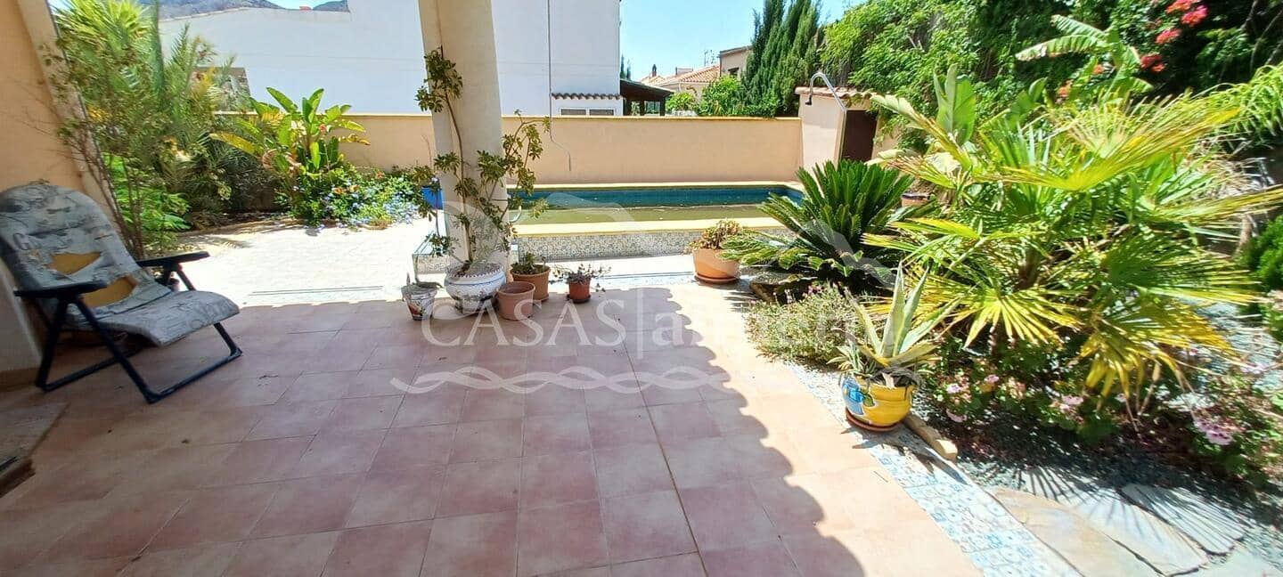 4 slaapkamer Villa te koop in Calabardina met zwembad garage - € 375.000 (Ref: 2267285)