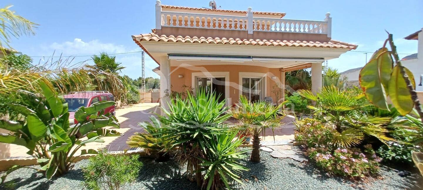 4 slaapkamer Villa te koop in Calabardina met zwembad garage - € 375.000 (Ref: 2267285)