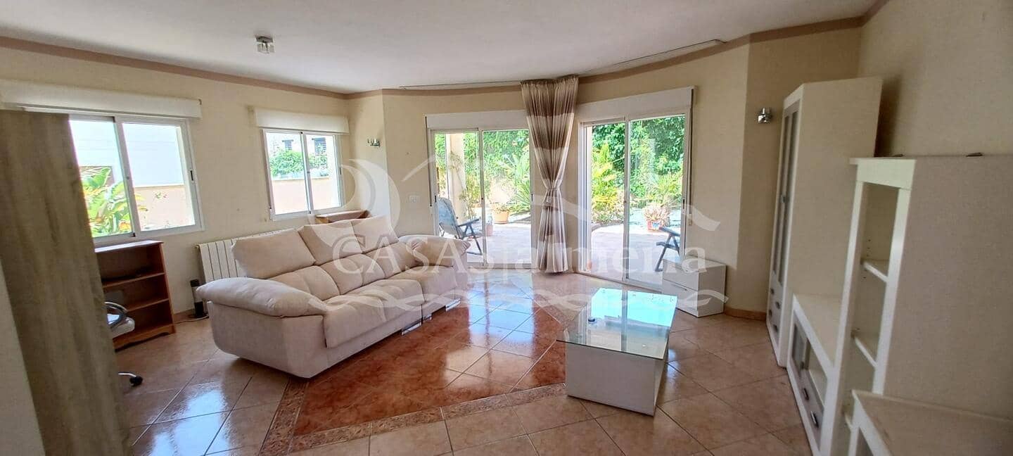 4 slaapkamer Villa te koop in Calabardina met zwembad garage - € 375.000 (Ref: 2267285)