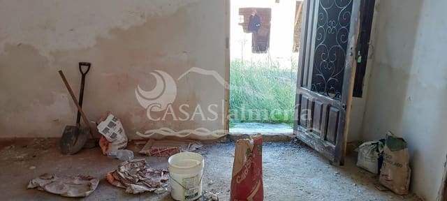 3 slaapkamer Finca/Landhuis te koop in Huércal-Overa met garage - € 88.000 (Ref: 2274802)