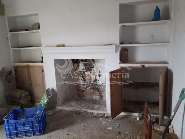 3 slaapkamer Finca/Landhuis te koop in Huércal-Overa met garage - € 88.000 (Ref: 2274802)