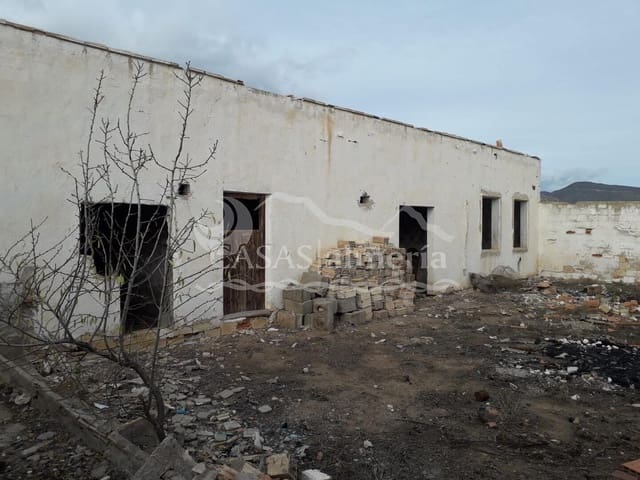 3 slaapkamer Finca/Landhuis te koop in Huércal-Overa met garage - € 88.000 (Ref: 2274802)