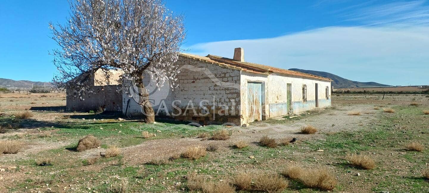 3 slaapkamer Finca/Landhuis te koop in Huercal-Overa met garage - € 88.000 (Ref: 2274802)