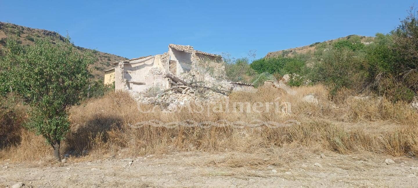 Finca/Country House for sale in Puerto Lumbreras - € 79,000 (Ref: 2281662)