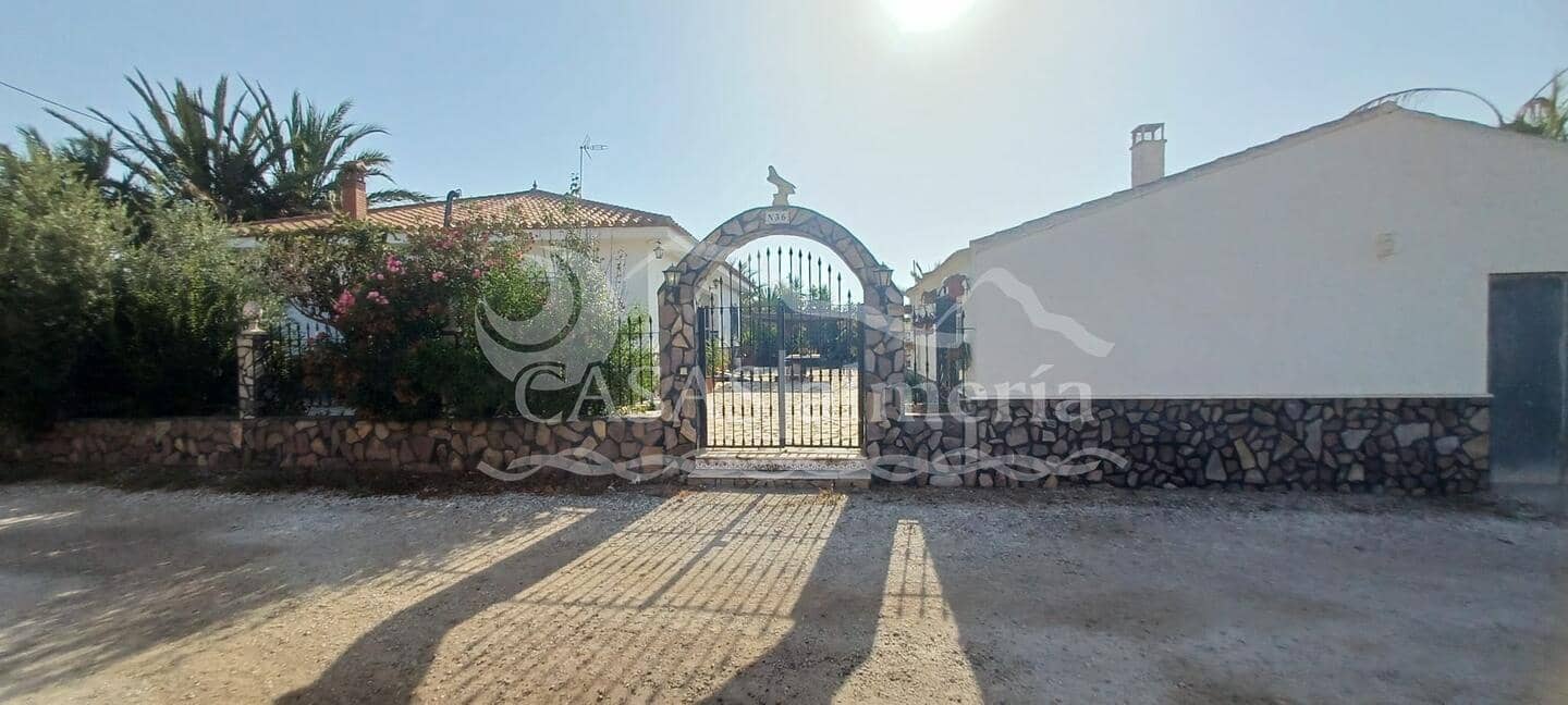 4 bedroom Finca/Country House for sale in Huercal-Overa - € 200,000 (Ref: 2312065)