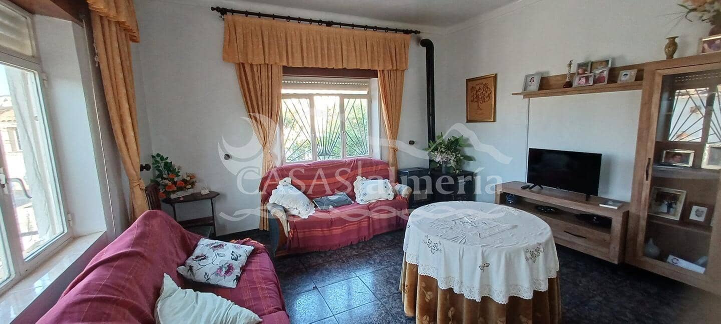 4 bedroom Finca/Country House for sale in Huercal-Overa - € 200,000 (Ref: 2312065)