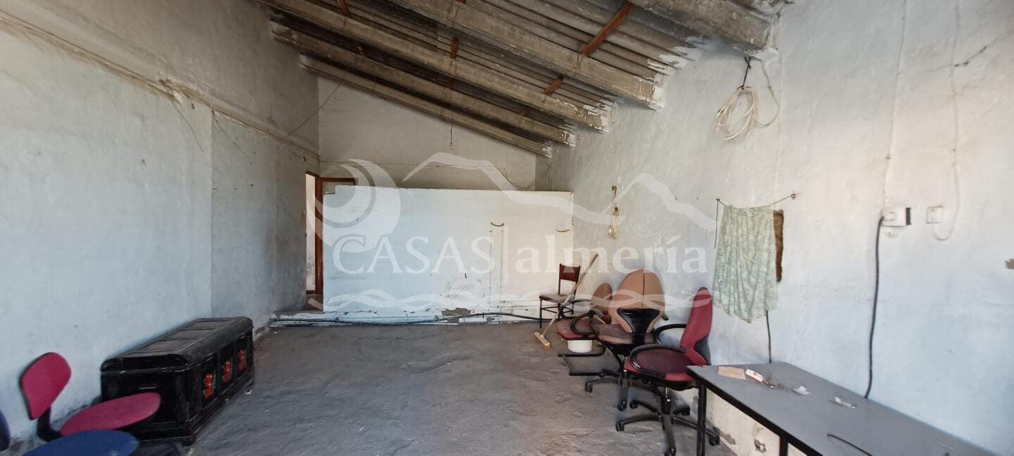 4 bedroom Finca/Country House for sale in Huercal-Overa - € 200,000 (Ref: 2312065)