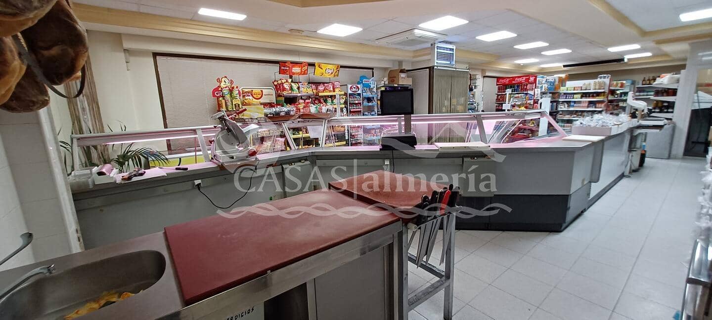 Erhverv til leje i Huercal-Overa - € 1.000 (Ref: 2312066)