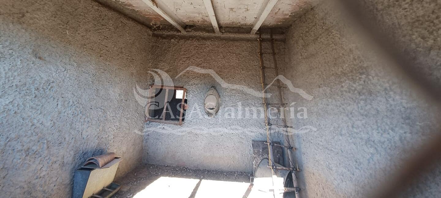 4 bedroom Finca/Country House for sale in Huercal-Overa with garage - € 109,000 (Ref: 2556845)