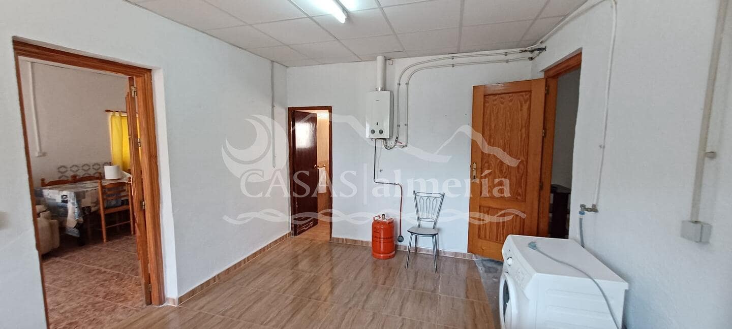 4 makuuhuone Maalaistalo myytävänä paikassa Huercal-Overa - 140 000 € (Ref: 3121575)