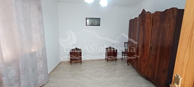 Finca/Casa Rural de 4 habitaciones en Huércal-Overa en venta - 140.000 € (Ref: 3121575)