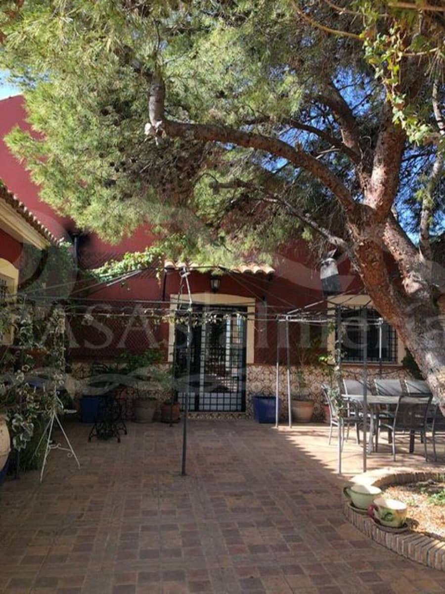 5 soveværelse Villa til salg i Aledo med swimmingpool - € 360.000 (Ref: 3121578)