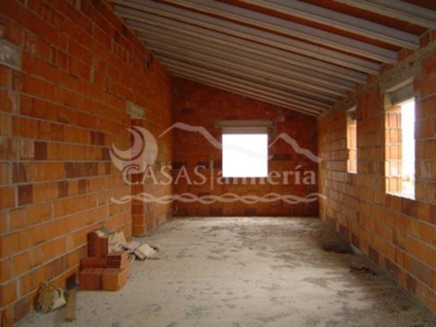 Local Commercial à vendre à Taberno - 85 000 € (Ref: 3121579)
