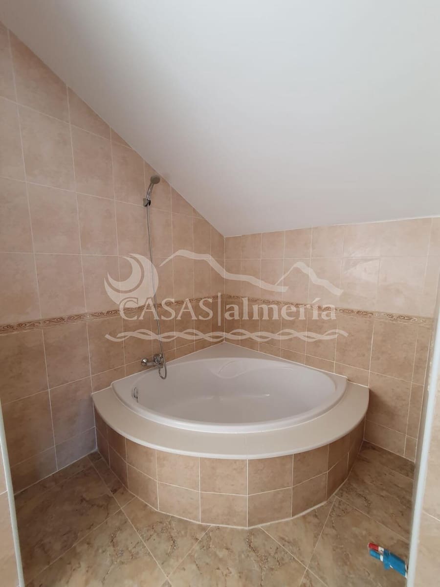 5 soveværelse Villa til salg i Puerto Lumbreras med swimmingpool - € 289.000 (Ref: 3121592)