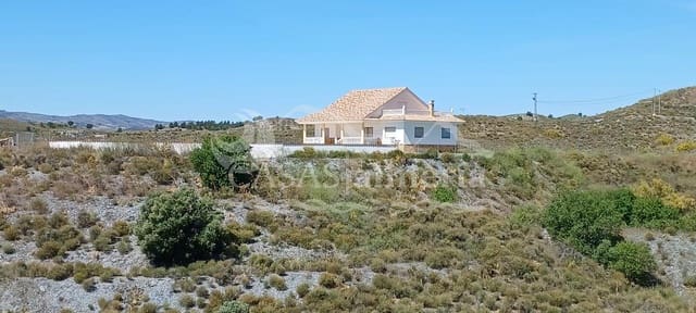 Chalet de 5 habitaciones en Puerto Lumbreras en venta con piscina - 289.000 € (Ref: 3121592)