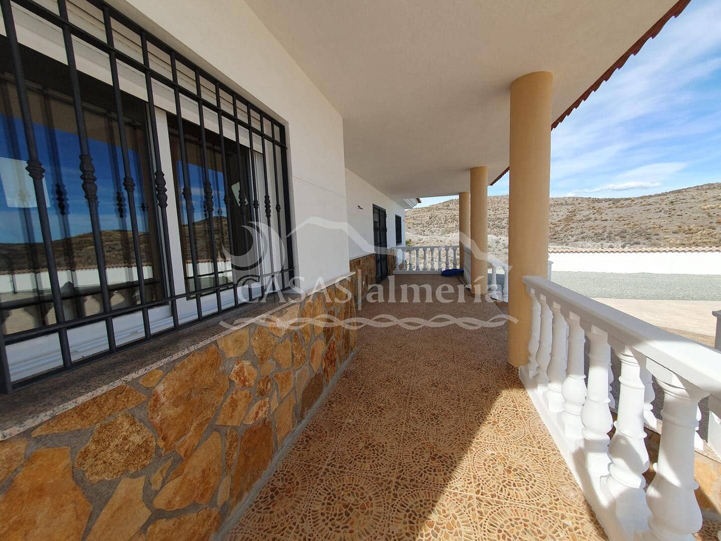 Chalet de 5 habitaciones en Puerto Lumbreras en venta con piscina - 289.000 € (Ref: 3121592)