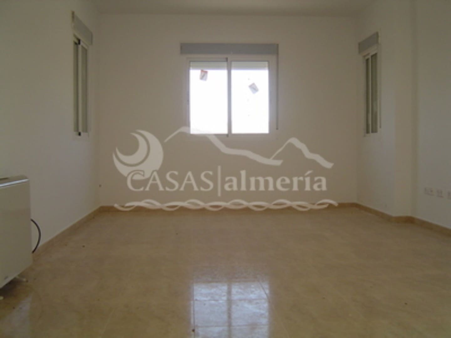 3 sypialnia Willa na sprzedaż w Fuente Amarga - 89 000 € (Ref: 3121624)