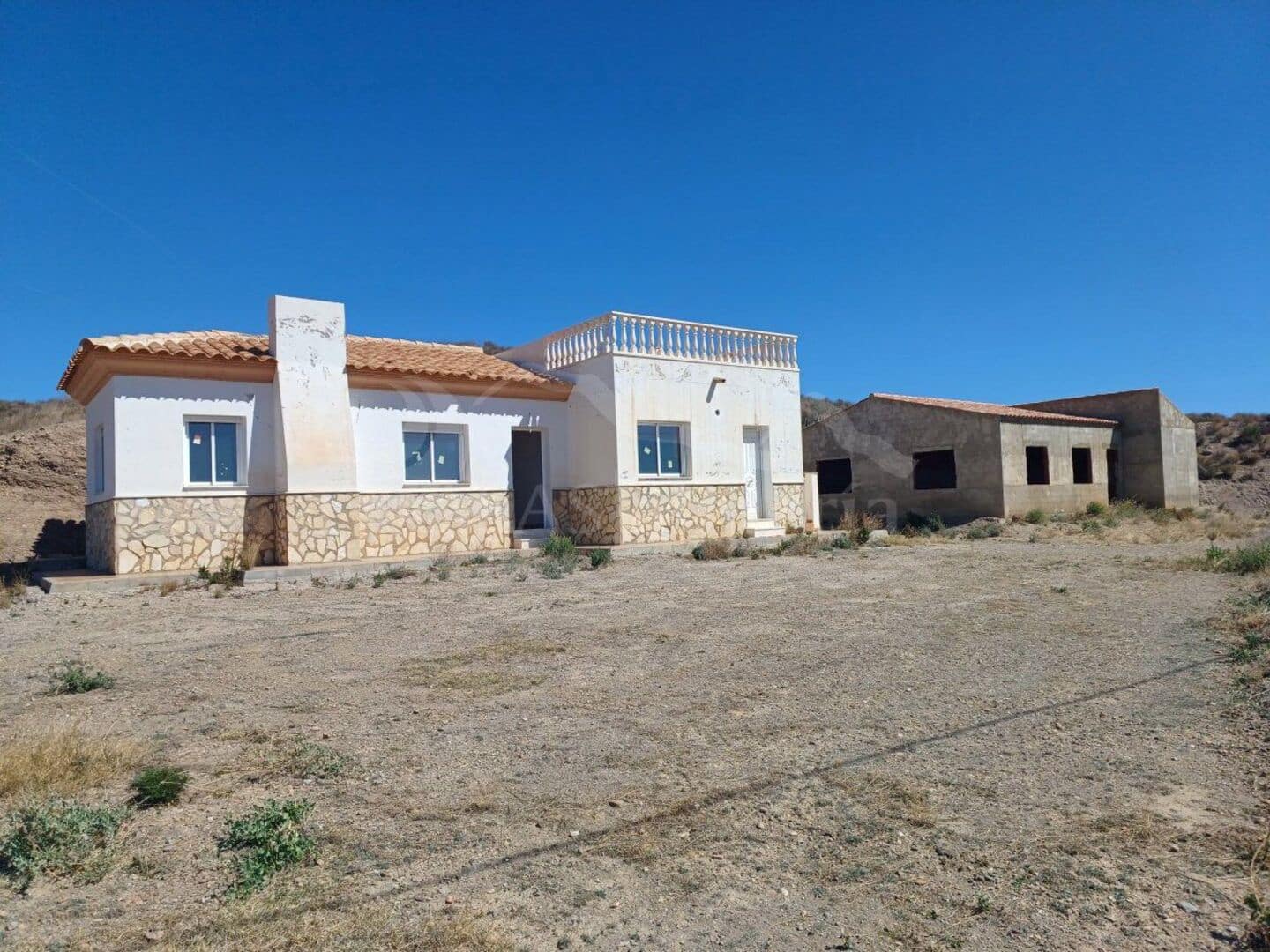 3 sypialnia Willa na sprzedaż w Fuente Amarga - 89 000 € (Ref: 3121624)