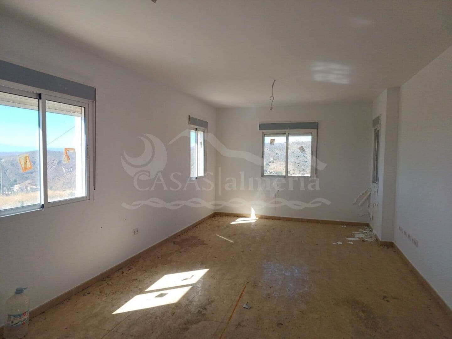 3 sypialnia Willa na sprzedaż w Fuente Amarga - 89 000 € (Ref: 3121624)