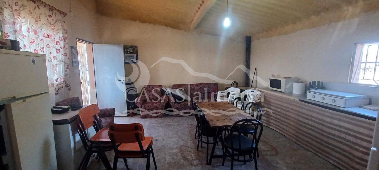 Grunde uden byggetilladelser til salg i Huercal-Overa - € 95.000 (Ref: 3121630)