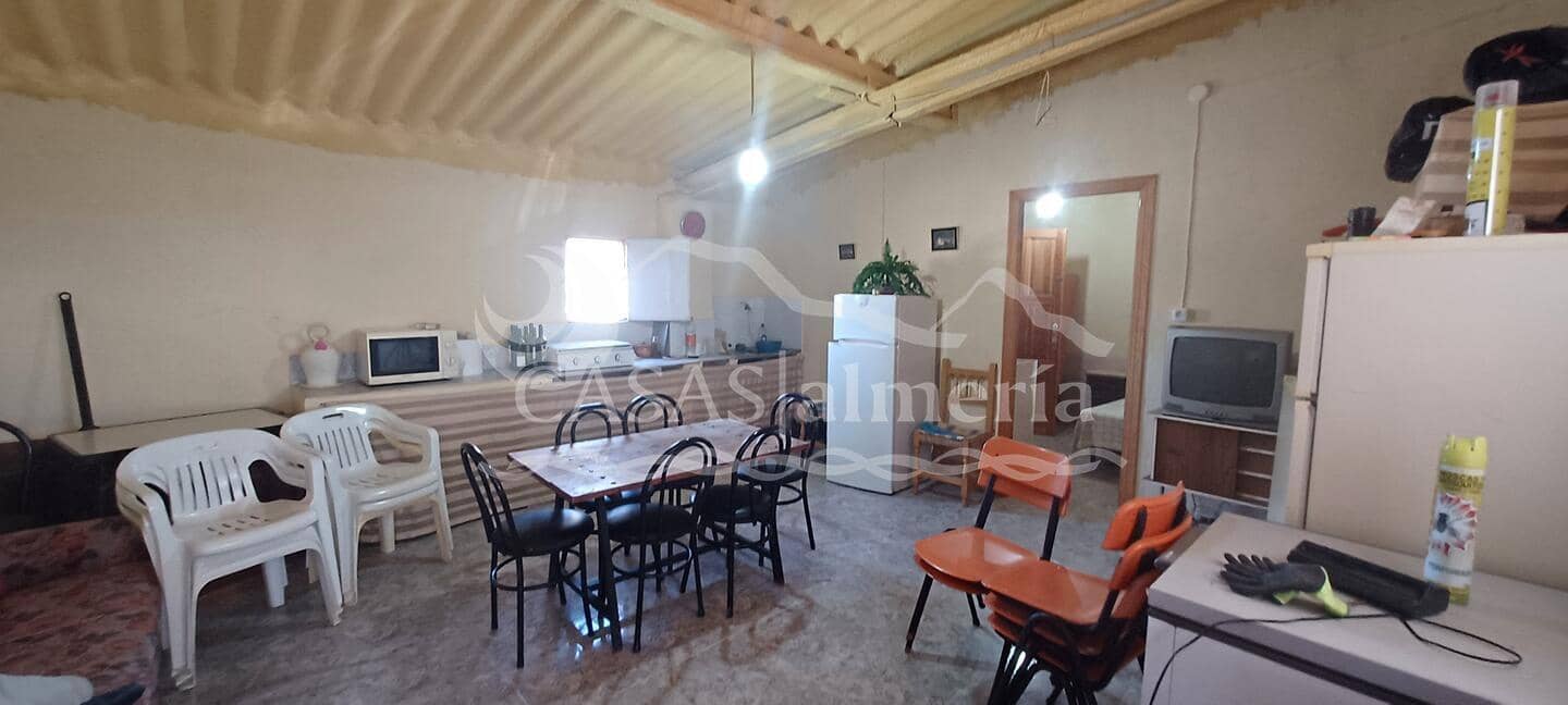 Grunde uden byggetilladelser til salg i Huercal-Overa - € 95.000 (Ref: 3121630)