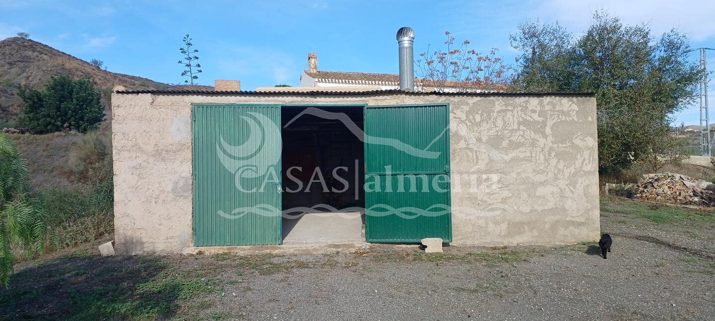 4 chambre Finca/Maison de Campagne à vendre à Los Pardos avec garage - 195 000 € (Ref: 3121650)