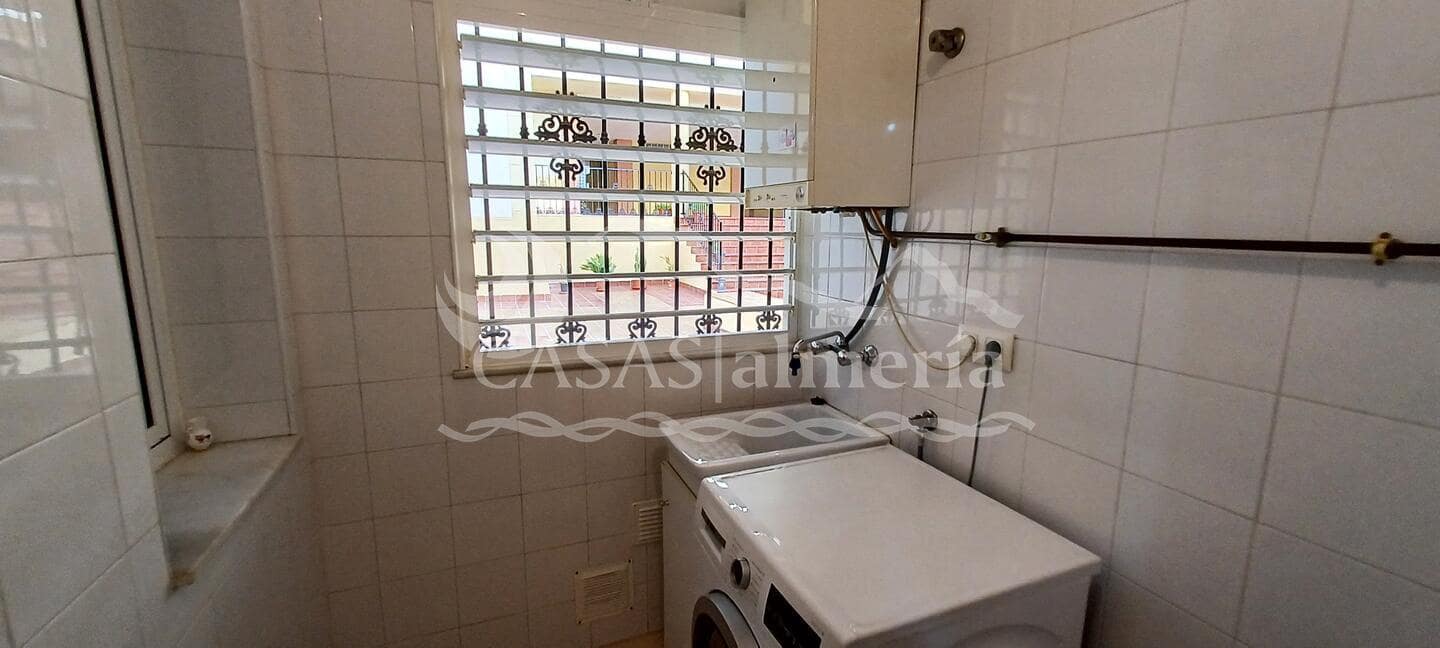 3 soveværelse Lejlighed til salg i Huercal-Overa med garage - € 149.000 (Ref: 3121654)