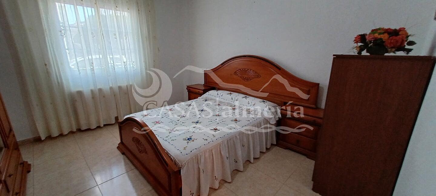 3 soveværelse Lejlighed til salg i Huercal-Overa med garage - € 149.000 (Ref: 3121654)