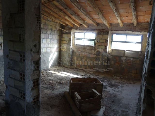 Kommersiell till salu i Santa Maria de Nieva, Huércal-Overa med garage - 49 950 € (Ref: 3121661)