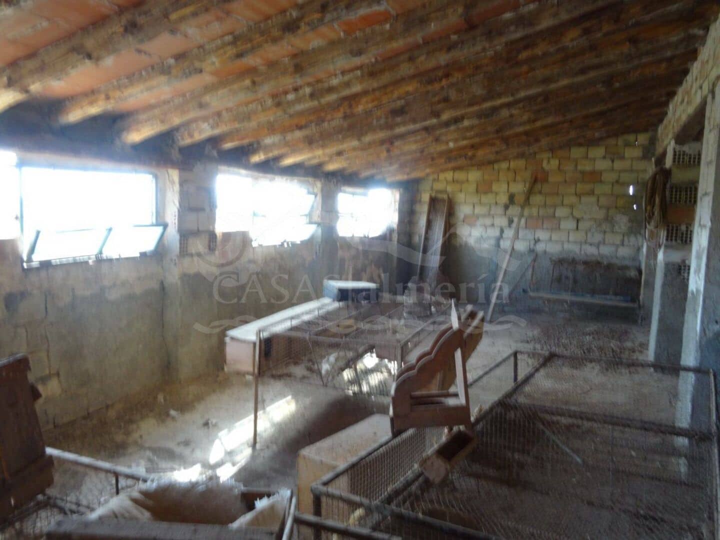 Erhverv til salg i Santa Maria de Nieva med garage - € 49.950 (Ref: 3121661)