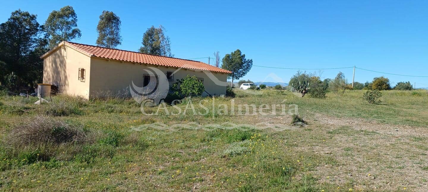 3 soveværelse Finca/Landehus til salg i Huercal-Overa - € 125.000 (Ref: 3504779)