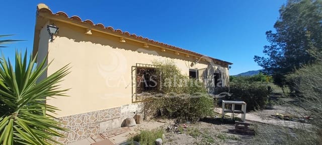 3 slaapkamer Finca/Landhuis te koop in Huércal-Overa - € 125.000 (Ref: 3504779)