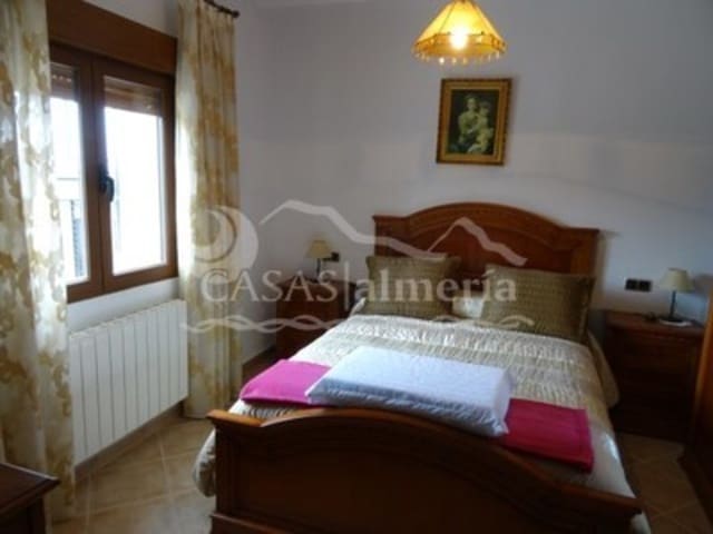 7 sovrum Finca/Hus på landet till salu i Huércal-Overa med garage - 400 000 € (Ref: 4602986)