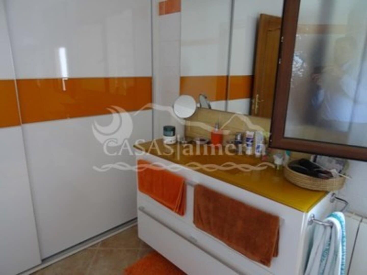 7 sypialnia Finka/Dom wiejski na sprzedaż w Huercal-Overa z garażem - 400 000 € (Ref: 4602986)