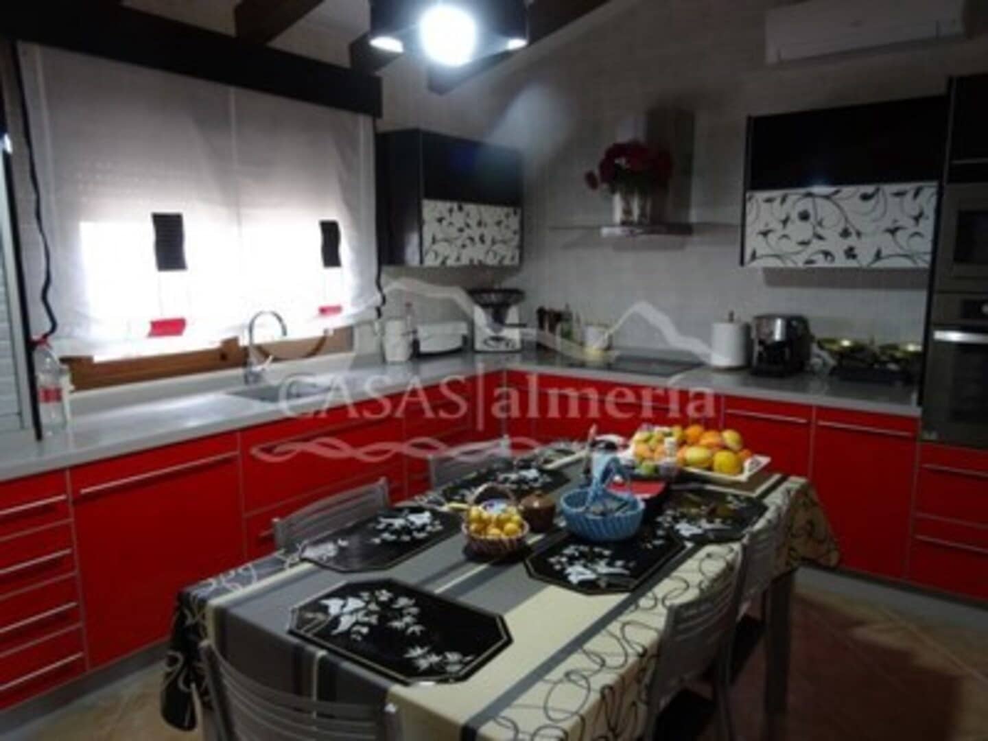 7 sypialnia Finka/Dom wiejski na sprzedaż w Huercal-Overa z garażem - 400 000 € (Ref: 4602986)