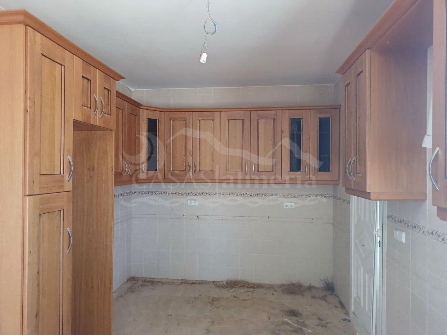 3 slaapkamer Villa te koop in Fuente Amarga - € 120.000 (Ref: 5326110)