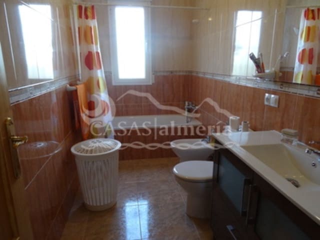 4 sovrum Villa till salu i Urcal, Huércal-Overa med pool garage - 279 950 € (Ref: 5453520)