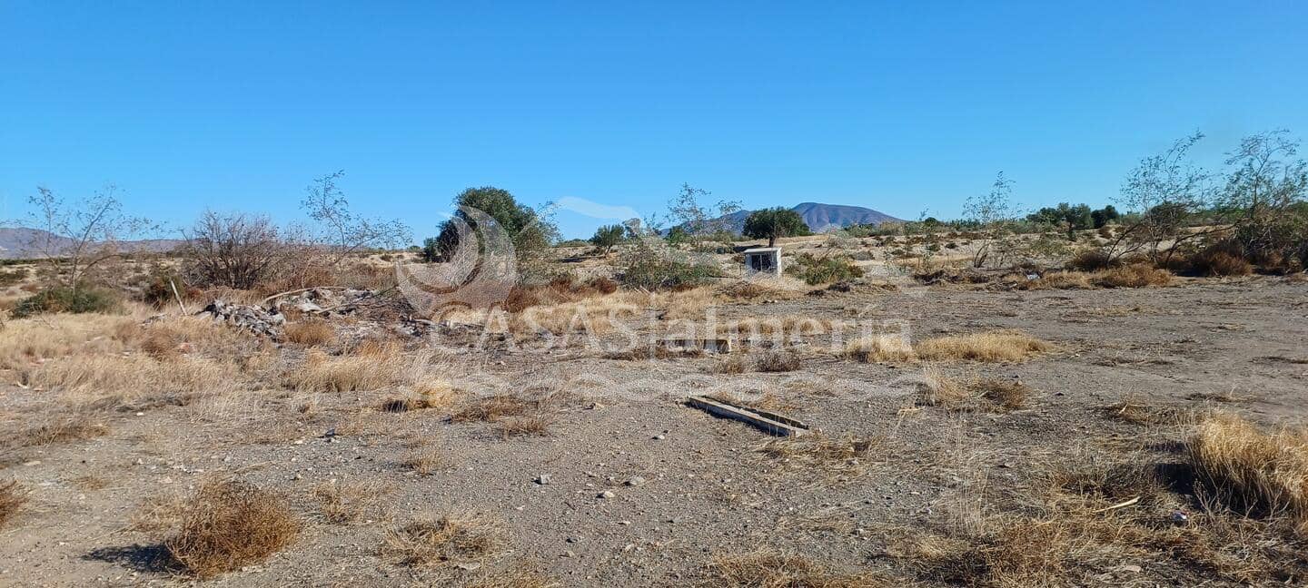 Finca/Herregård til salgs i Huercal-Overa - € 50 000 (Ref: 6409302)