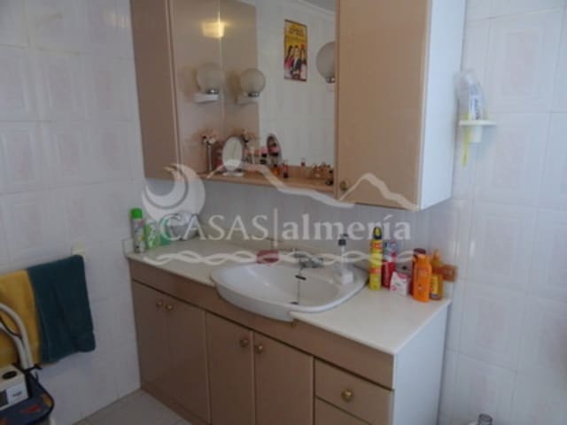 4 soveværelse Finca/Landehus til salg i Santa Maria de Nieva, Huércal-Overa med garage - € 144.000 (Ref: 6409306)