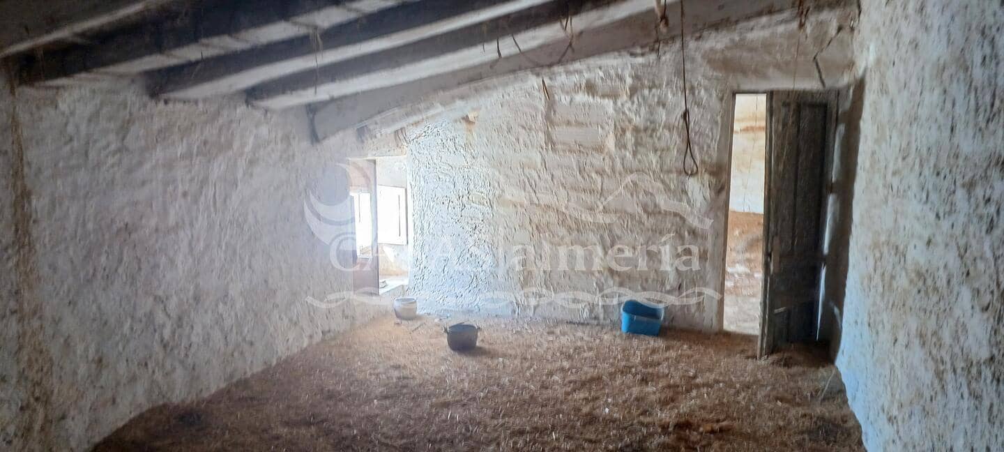 Finca/Casa di Campagna in vendita in Santa Maria de Nieva - 34.000 € (Rif: 6409308)