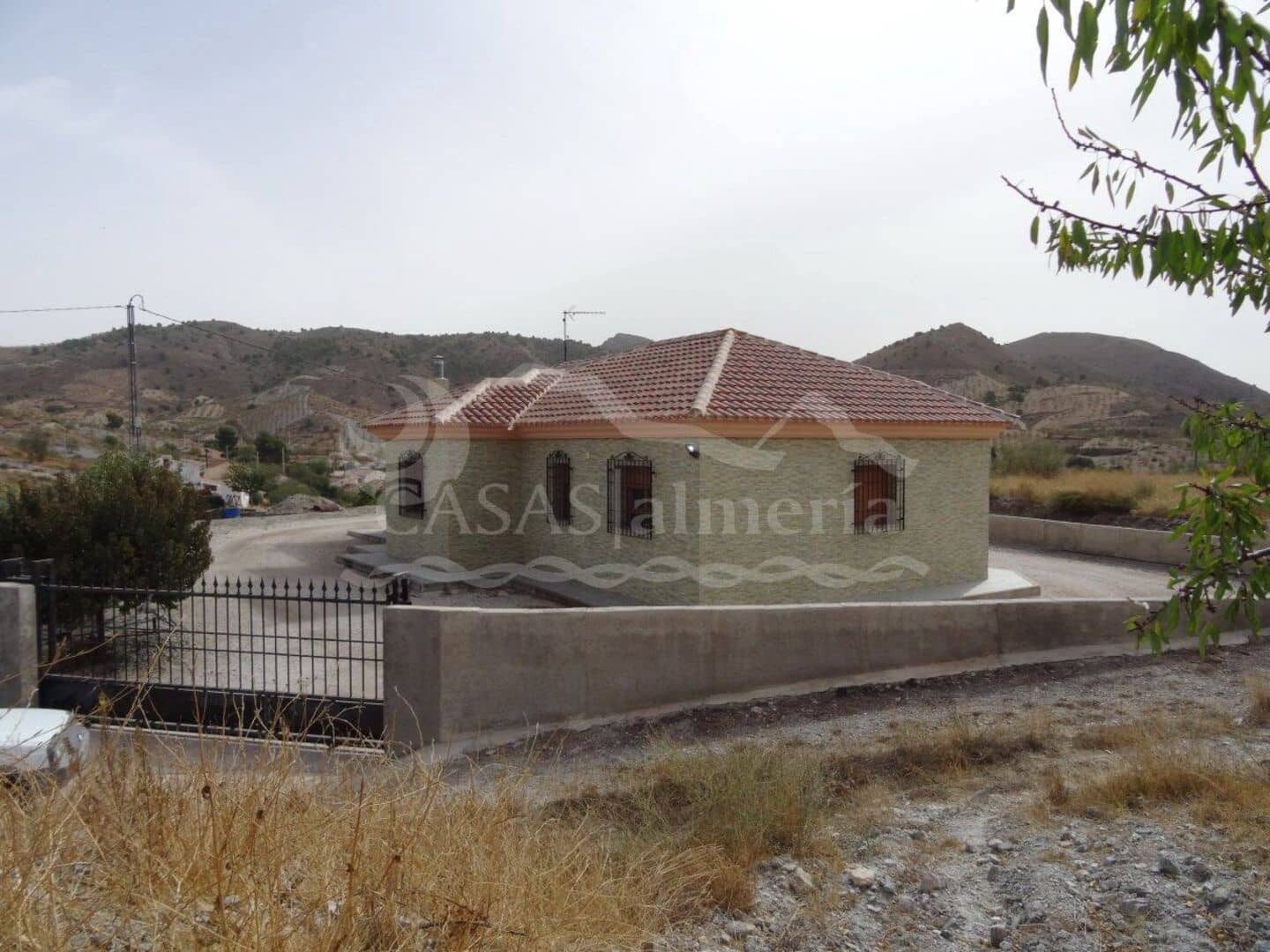 Chalet de 3 habitaciones en Los Cerricos en venta con garaje - 184.900 € (Ref: 7141147)