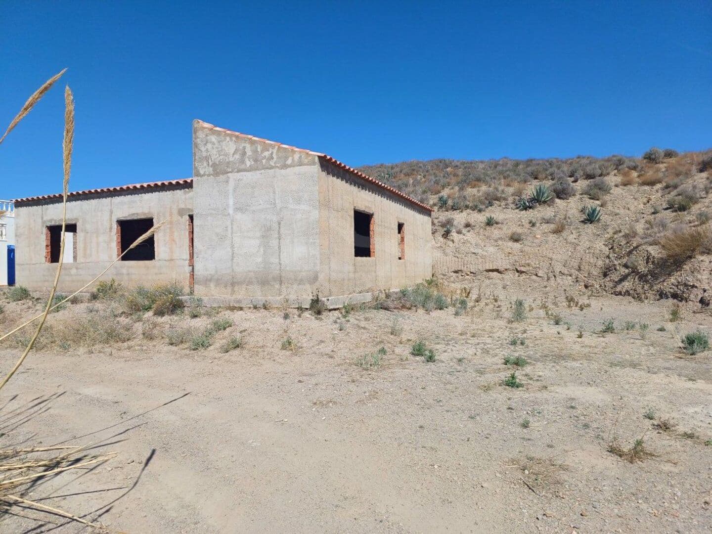 Chalet de 3 habitaciones en Fuente Amarga en venta - 59.000 € (Ref: 7800257)
