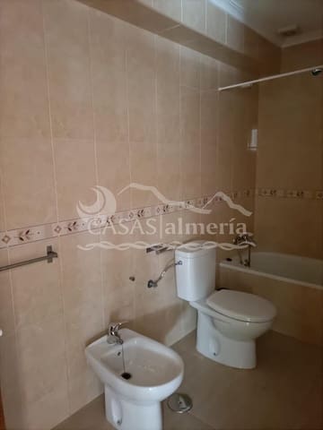 Chalet de 3 habitaciones en Vélez-Rubio en venta con garaje - 185.500 € (Ref: 8052910)