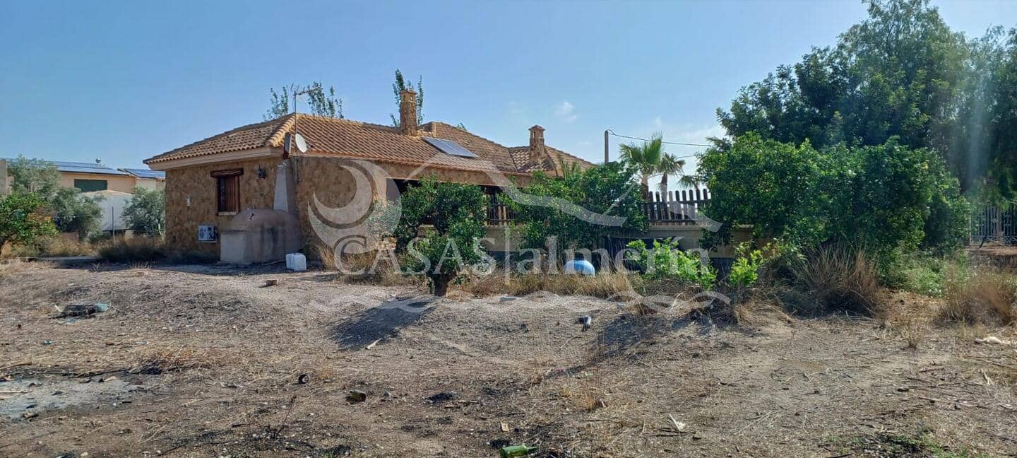 4 bedroom Villa for sale in El Saltador Bajo, Carboneras with pool €