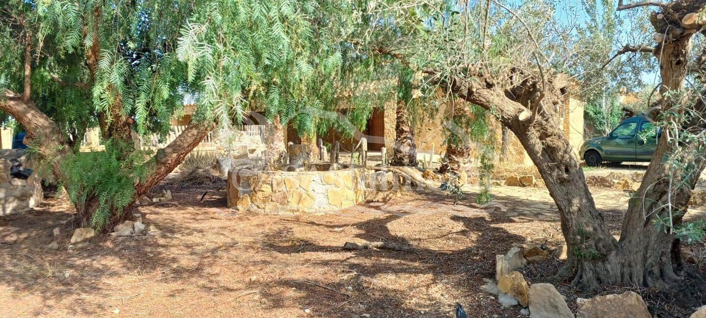 4 bedroom Villa for sale in El Saltador Bajo, Carboneras with pool €