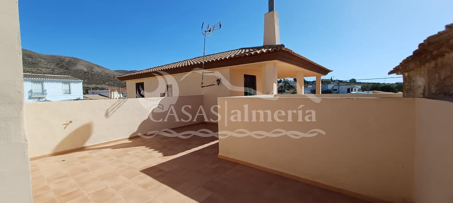 4 soverom Villa til salgs i Gonar med garasje - € 219 000 (Ref: 8431231)